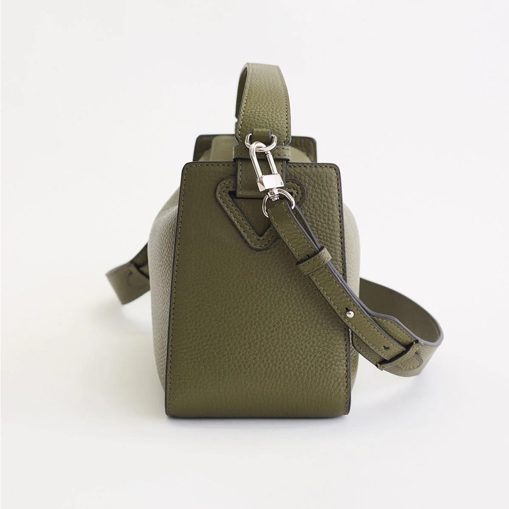 THEHORSE Clementine Bag NWOT in Olive Pebbled Leather - Picture 13 of 16